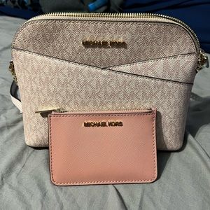 Micheal kors cross body and matching wallet
